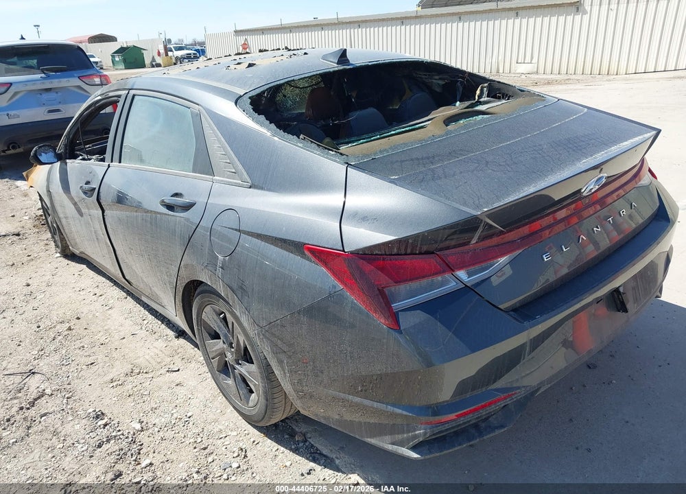 2021 HYUNDAI ELANTRA SEL VIN: 5NPLS4AG5MH018223