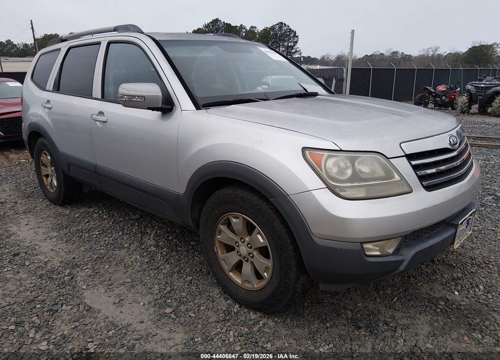 2009 KIA BORREGO EX V6 VIN: KNDJJ741995025735