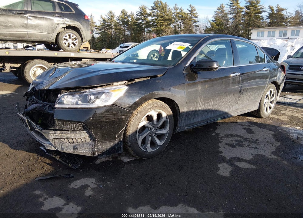 2017 HONDA ACCORD EX-L V6 VIN: 1HGCR3F84HA038193