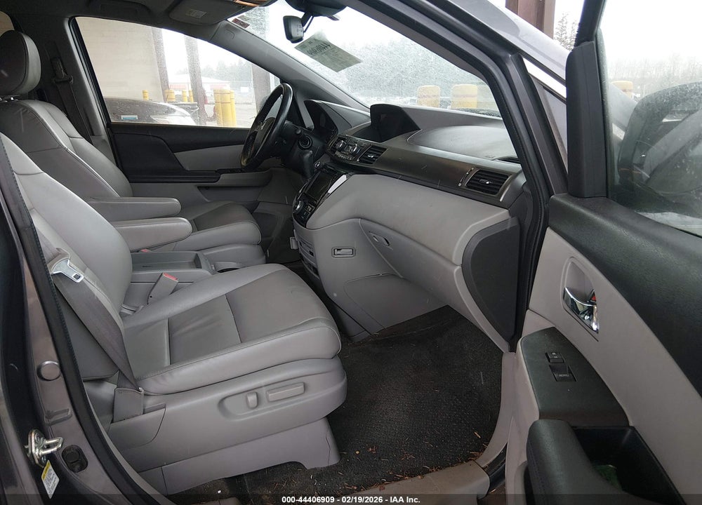 2015 HONDA ODYSSEY TOURING/TOURING ELITE VIN: 5FNRL5H93FB028917
