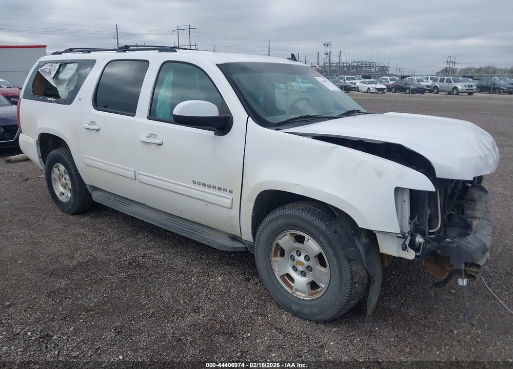 2010 CHEVROLET SUBURBAN 1500 LT1 VIN: 1GNUCJE05AR264343