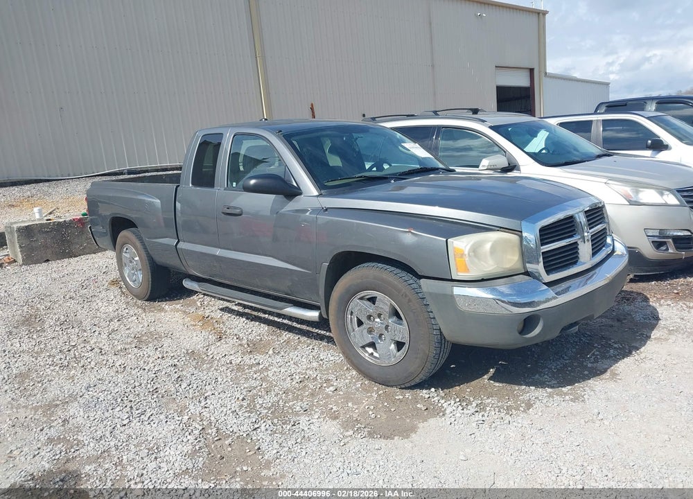 2005 DODGE DAKOTA SLT VIN: 1D7HE42N95S235440