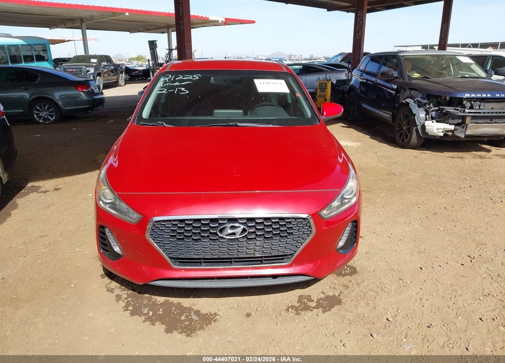 2018 HYUNDAI ELANTRA GT VIN: KMHH35LE1JU012887