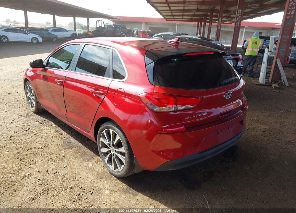 2018 HYUNDAI ELANTRA GT VIN: KMHH35LE1JU012887