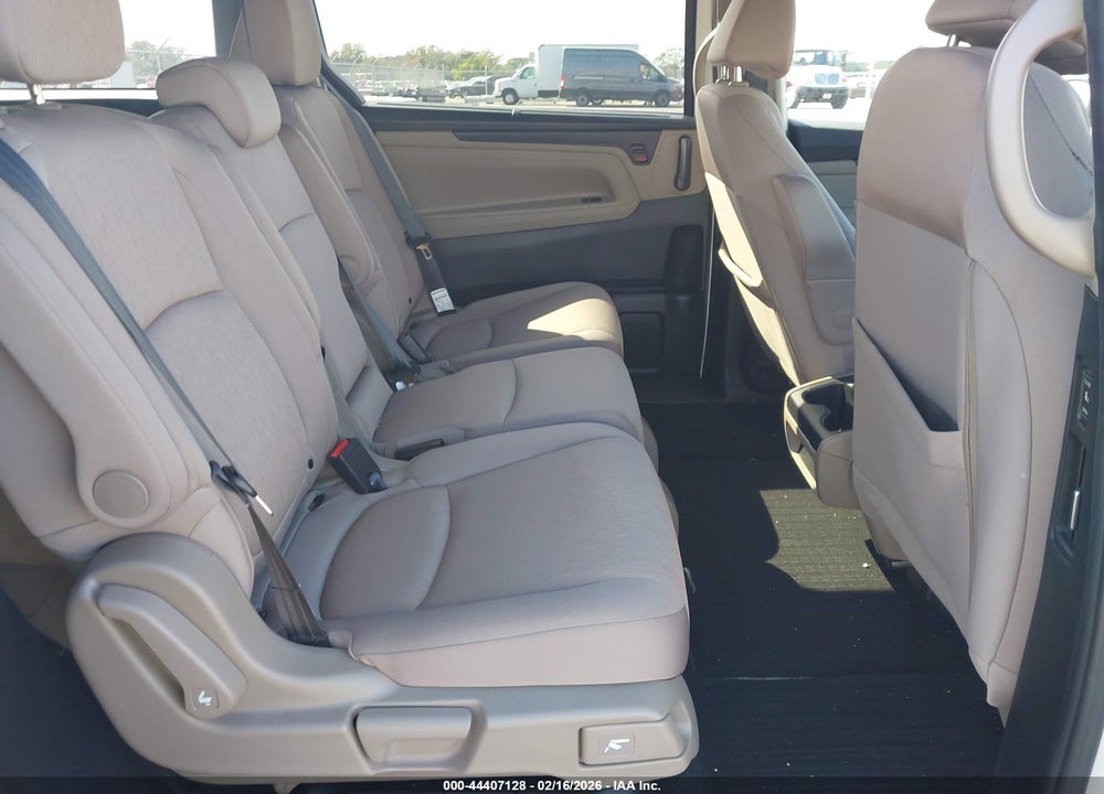 2024 HONDA ODYSSEY EX VIN: 5FNRL6H57RB070188