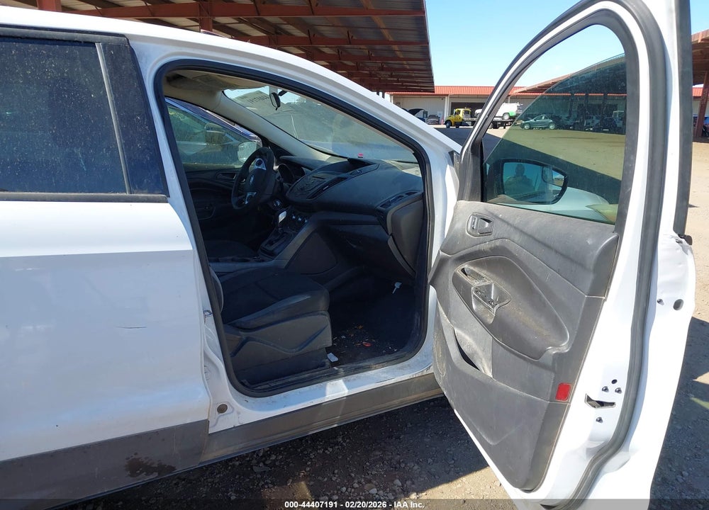 2014 FORD ESCAPE S VIN: 1FMCU0F79EUC08007