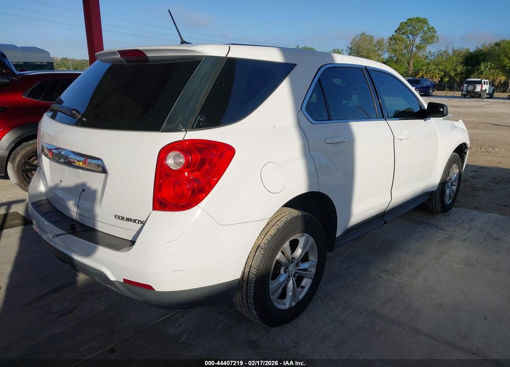 2014 CHEVROLET EQUINOX LS VIN: 2GNALAEK9E6141649