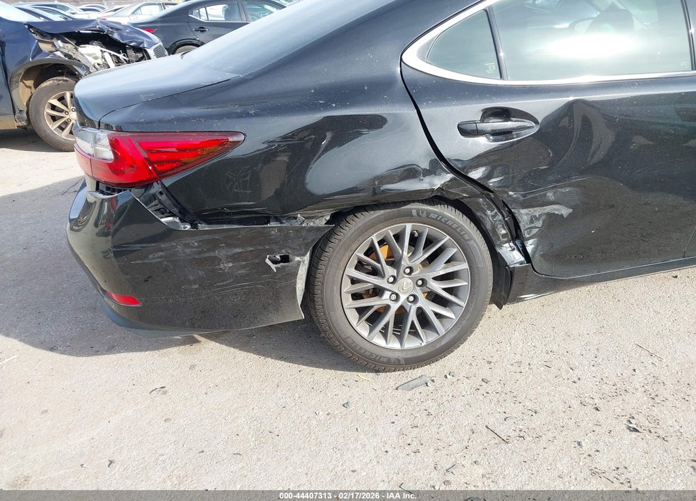2018 LEXUS ES 350 VIN: 58ABK1GGXJU117210
