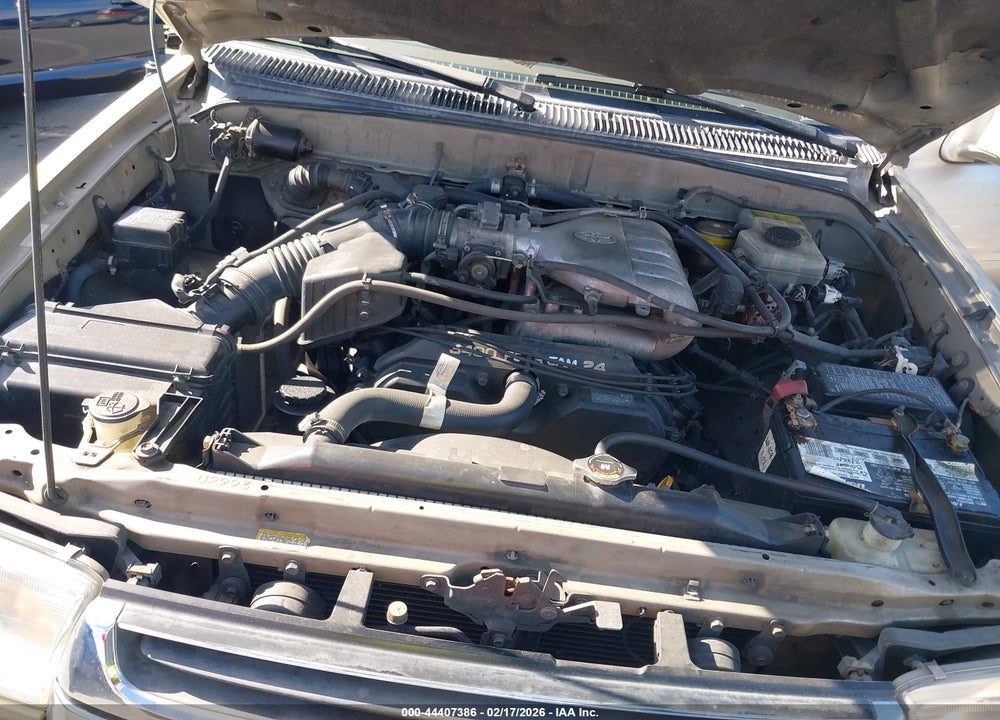 2001 TOYOTA 4RUNNER SR5 V6 VIN: JT3GN86R110205692