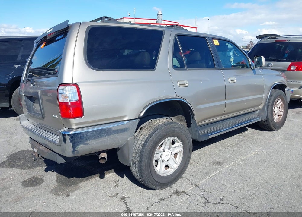 2001 TOYOTA 4RUNNER SR5 V6 VIN: JT3GN86R110205692