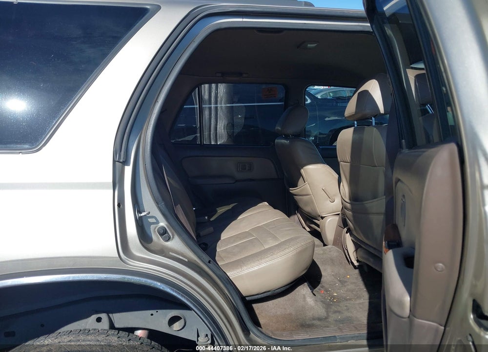 2001 TOYOTA 4RUNNER SR5 V6 VIN: JT3GN86R110205692