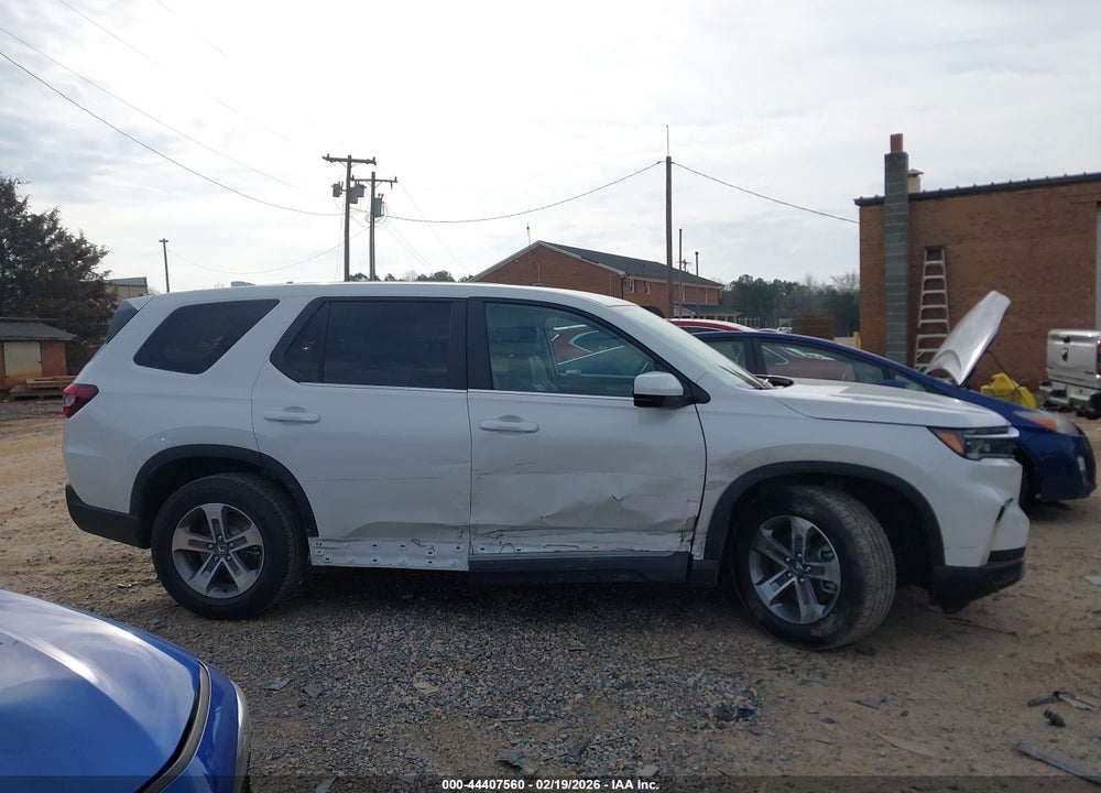 2025 HONDA PILOT EX-L VIN: 5FNYG2H46SB047300