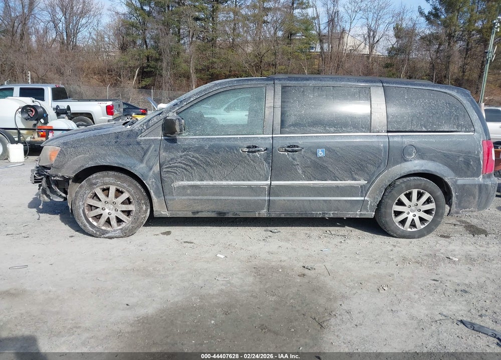 2013 CHRYSLER TOWN & COUNTRY TOURING VIN: 2C4RC1BG5DR631577