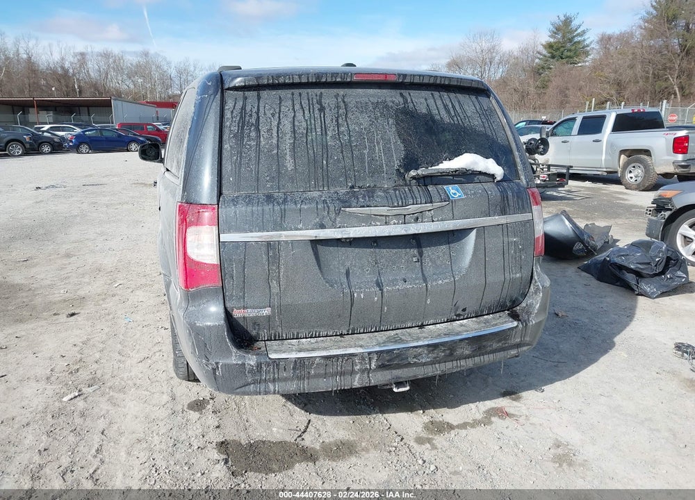 2013 CHRYSLER TOWN & COUNTRY TOURING VIN: 2C4RC1BG5DR631577
