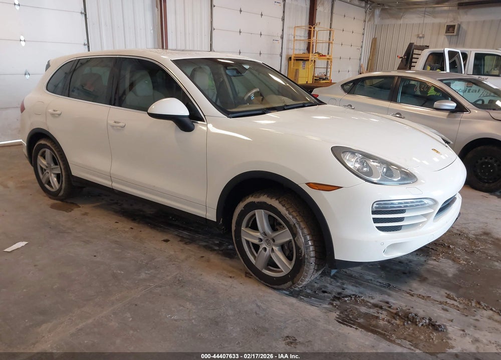 2011 PORSCHE CAYENNE VIN: WP1AA2A29BLA09910