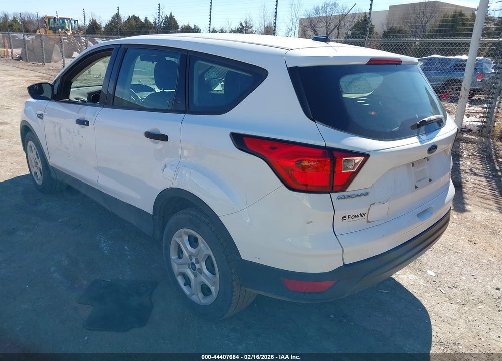 2019 FORD ESCAPE S VIN: 1FMCU0F76KUB77956