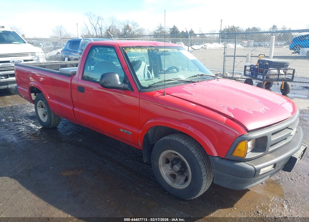 1997 CHEVROLET S-10 FLEETSIDE VIN: 1GCCS14X6VK157063