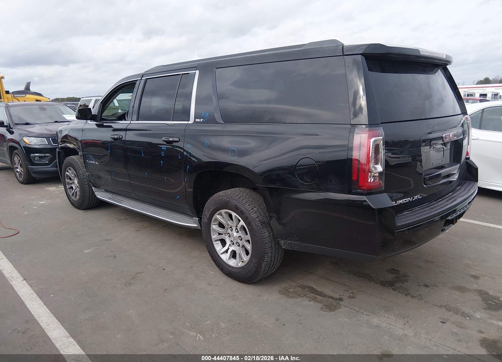 2015 GMC YUKON XL 1500 SLT VIN: 1GKS1HKC3FR221676