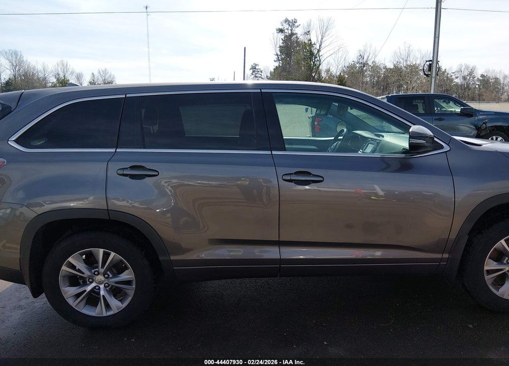 2014 TOYOTA HIGHLANDER LE PLUS V6 VIN: 5TDZKRFH7ES030412