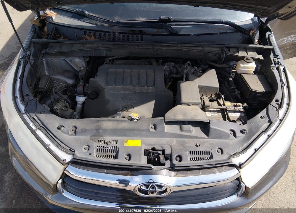 2014 TOYOTA HIGHLANDER LE PLUS V6 VIN: 5TDZKRFH7ES030412