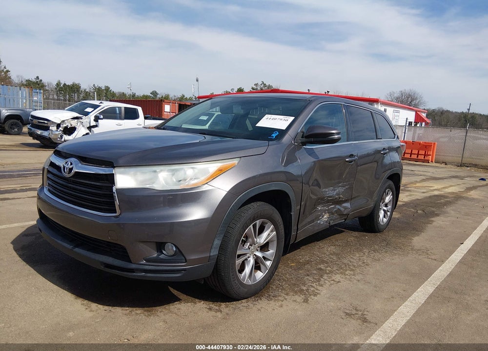 2014 TOYOTA HIGHLANDER LE PLUS V6 VIN: 5TDZKRFH7ES030412