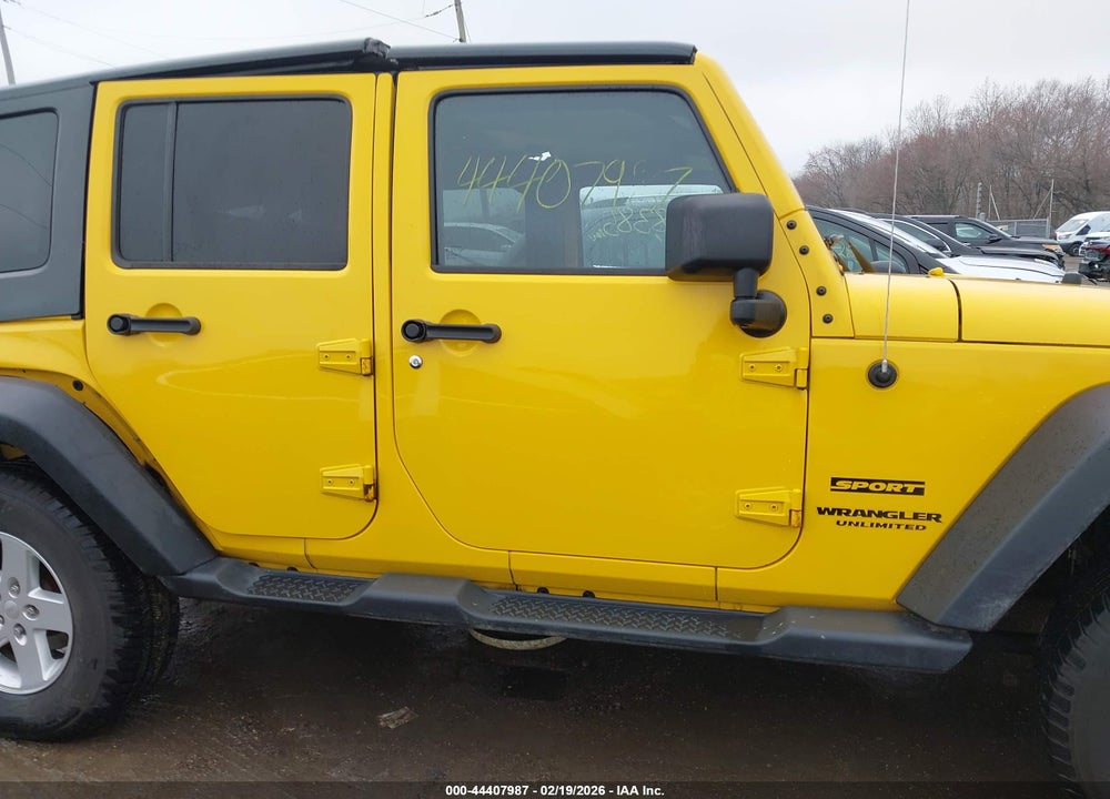 2015 JEEP WRANGLER UNLIMITED SPORT VIN: 1C4BJWDG0FL612044