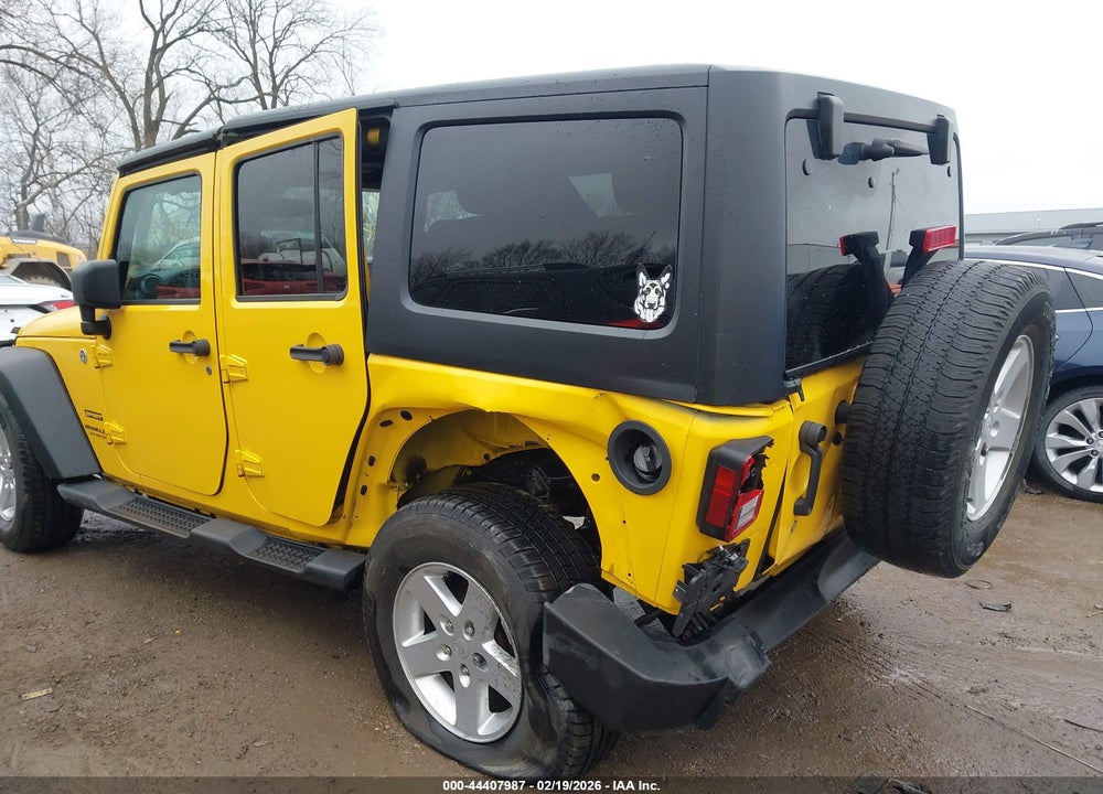 2015 JEEP WRANGLER UNLIMITED SPORT VIN: 1C4BJWDG0FL612044