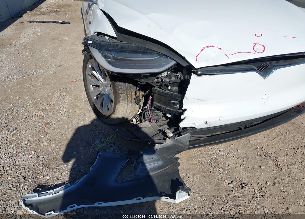 2017 TESLA MODEL X P100D VIN: 5YJXCBE49HF051720