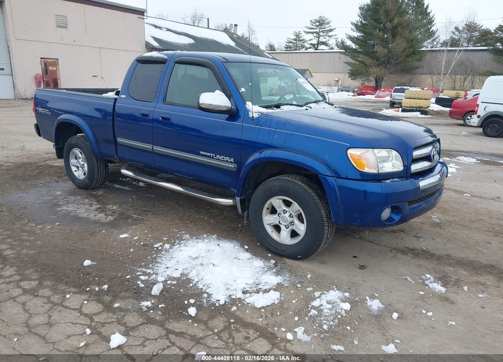 2005 TOYOTA TUNDRA SR5 V8 VIN: 5TBBT44115S471467
