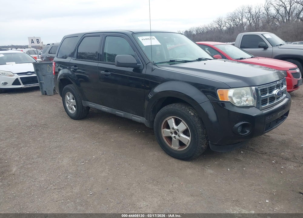 2010 FORD ESCAPE XLS VIN: 1FMCU0C76AKB40985