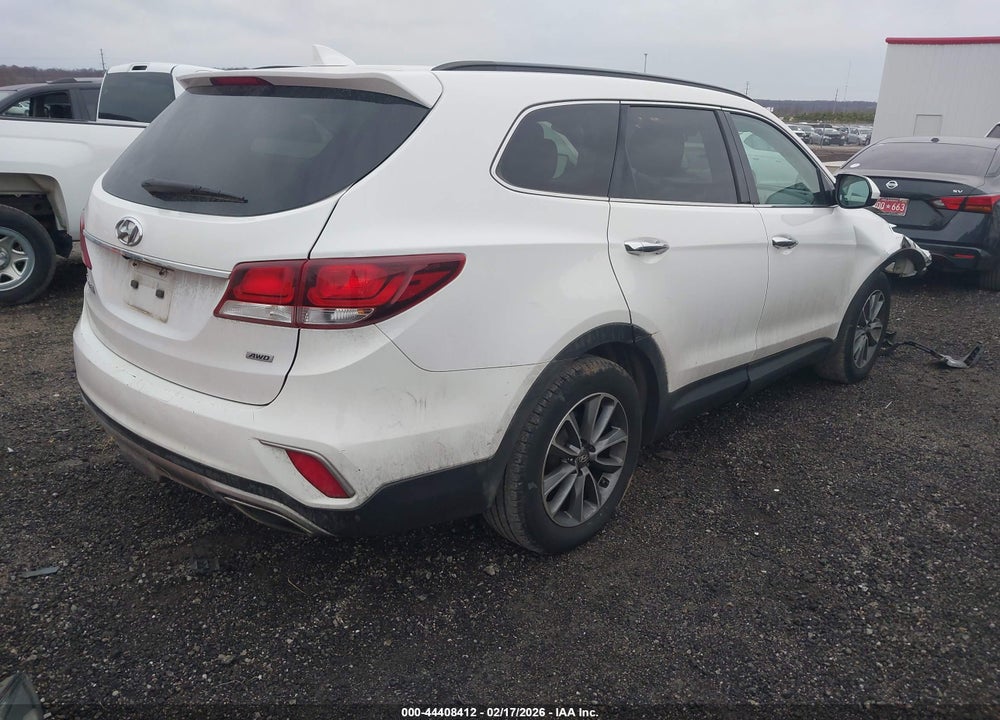 2017 HYUNDAI SANTA FE SE VIN: KM8SMDHF8HU175027