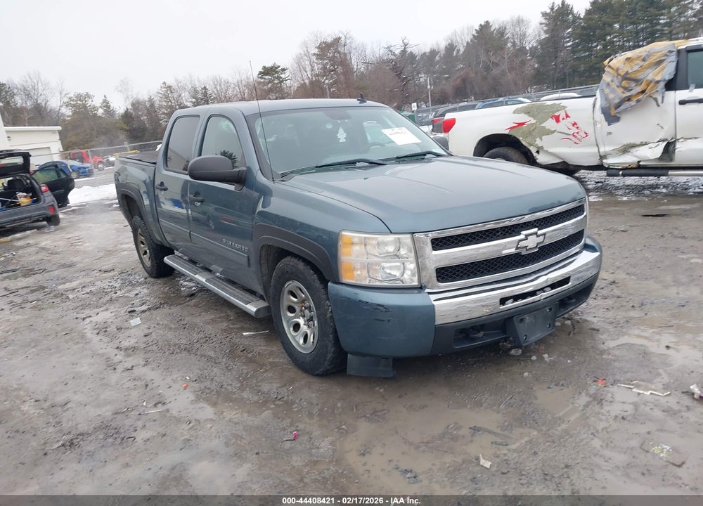 2011 CHEVROLET SILVERADO 1500 LS VIN: 3GCPKREA7BG384470