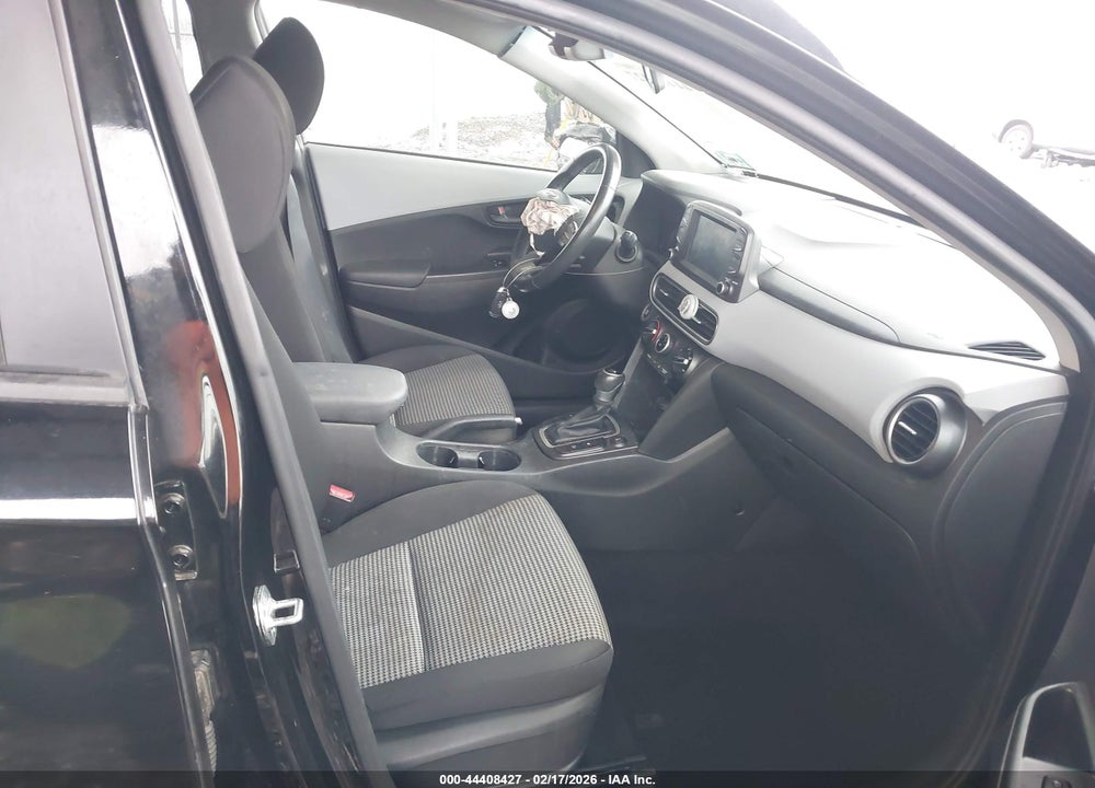 2018 HYUNDAI KONA SEL VIN: KM8K2CAA0JU145833