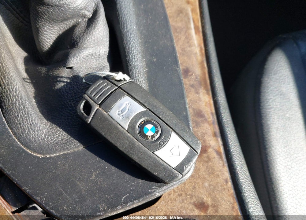 2009 BMW 335I VIN: WBAWL73569P181382