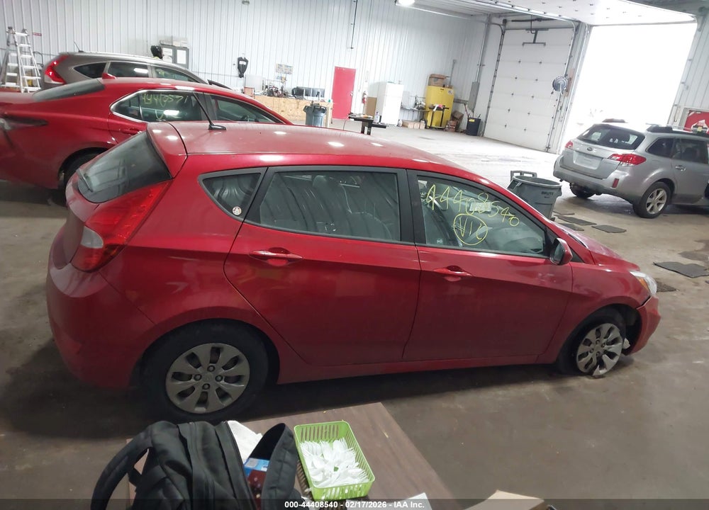 2017 HYUNDAI ACCENT SE VIN: KMHCT5AE1HU313215