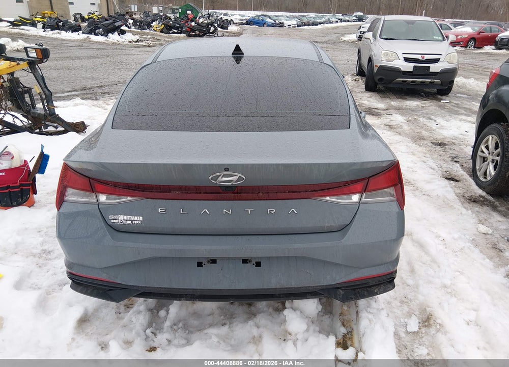 2021 HYUNDAI ELANTRA SEL VIN: KMHLM4AGXMU142192