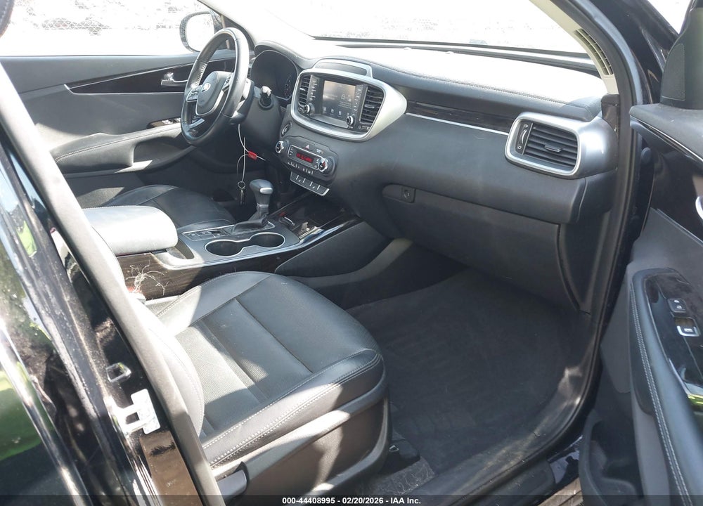 2019 KIA SORENTO 3.3L EX SPORT VIN: 5XYPH4A56KG591019