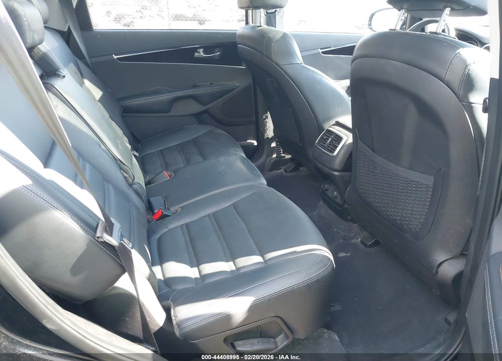 2019 KIA SORENTO 3.3L EX SPORT VIN: 5XYPH4A56KG591019