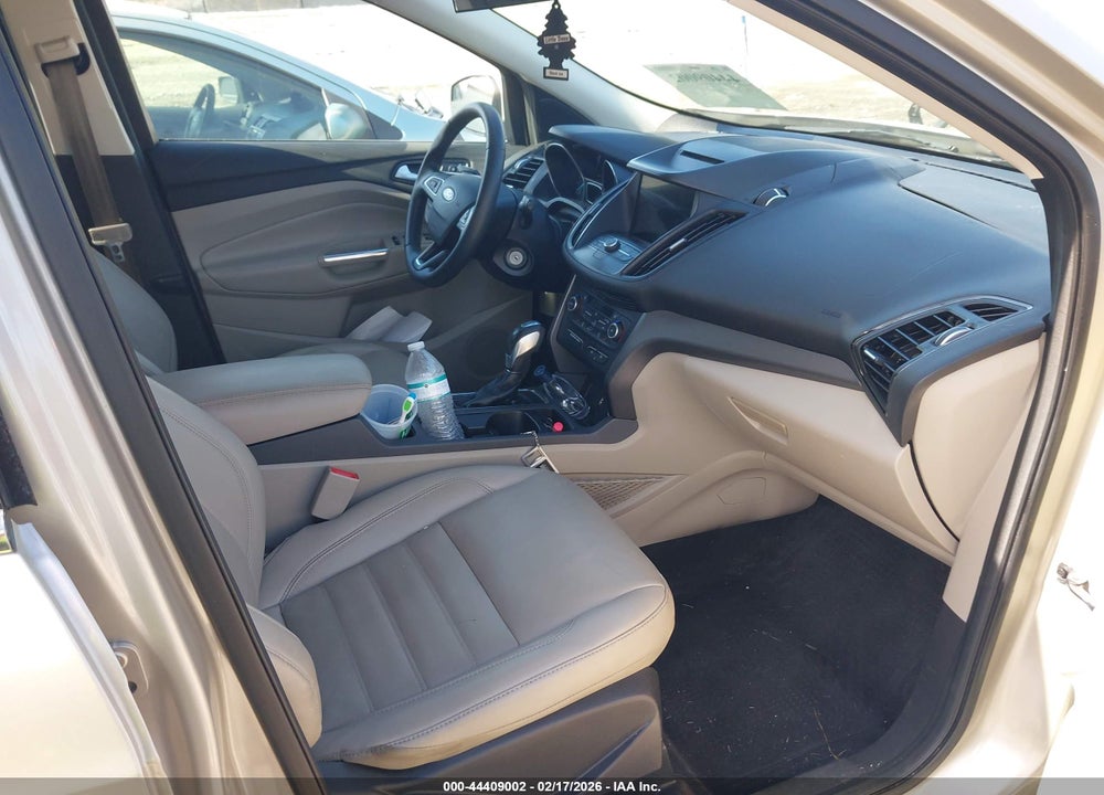 2018 FORD ESCAPE SEL VIN: 1FMCU0HD1JUB76523