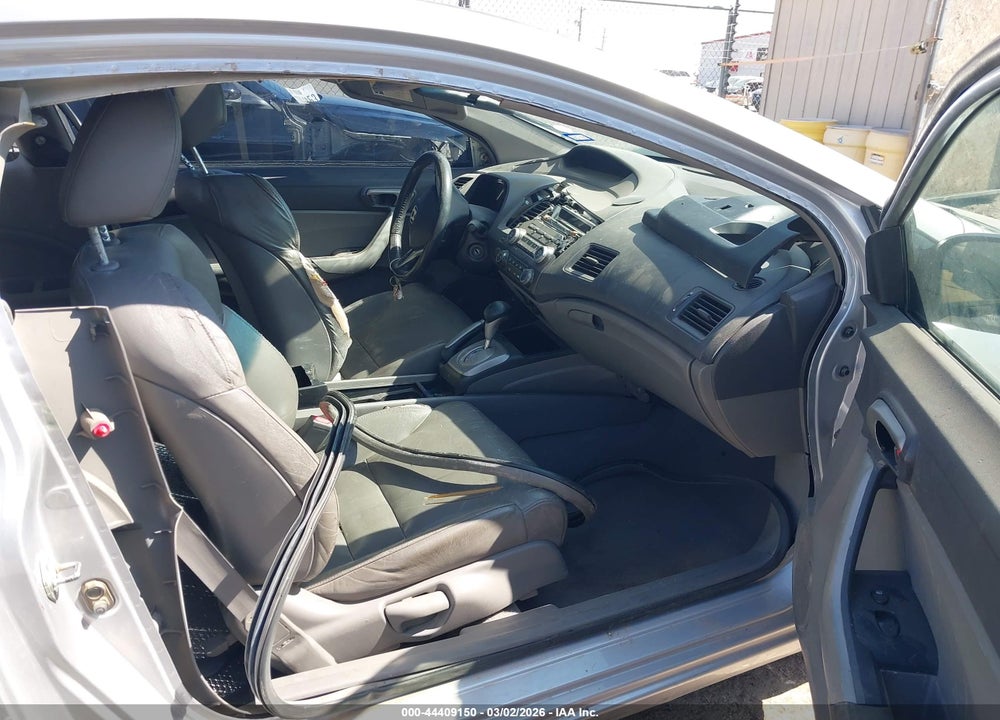2011 HONDA CIVIC EX-L VIN: 2HGFG1B99BH504831