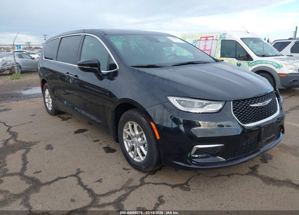2026 CHRYSLER PACIFICA SELECT VIN: 2C4RC1BG0TR175485