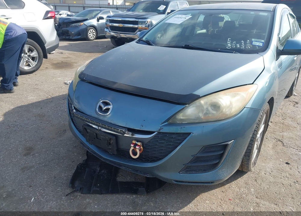 2010 MAZDA 3 I TOURING VIN: JM1BL1SGXA1180728