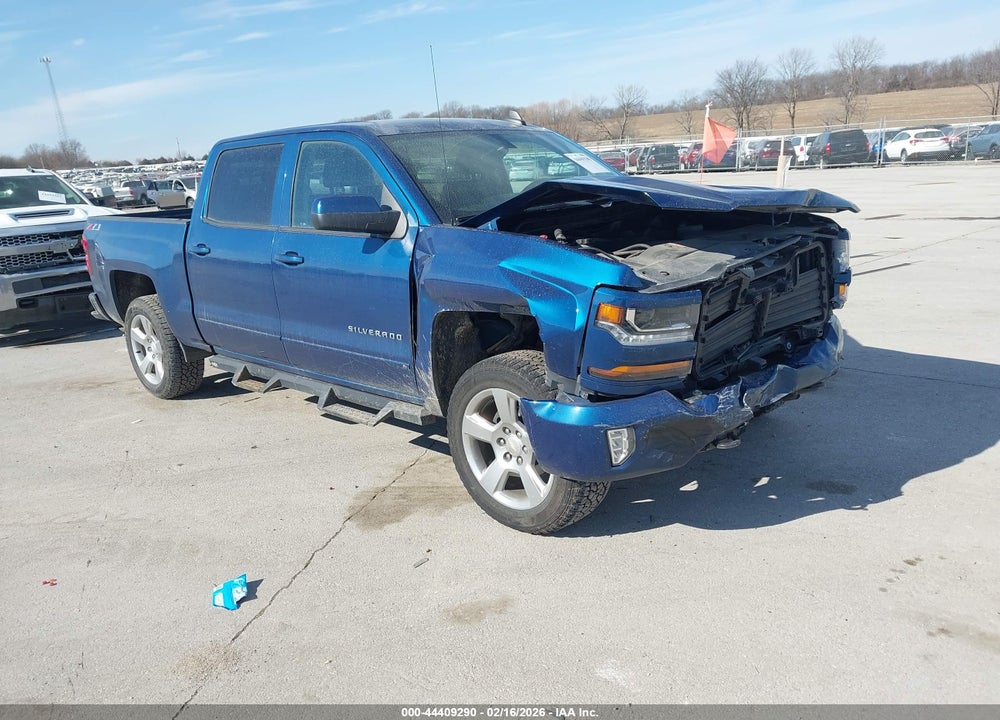 2018 CHEVROLET SILVERADO 1500 2LT VIN: 3GCUKREC7JG390093