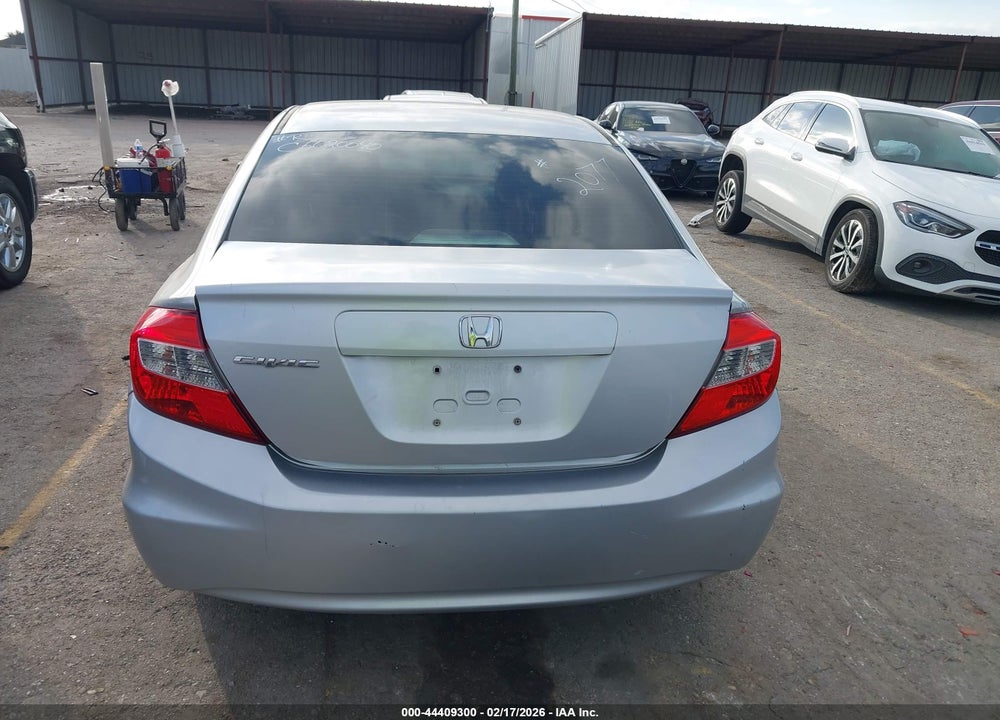 2012 HONDA CIVIC LX VIN: 19XFB2F5XCE072077