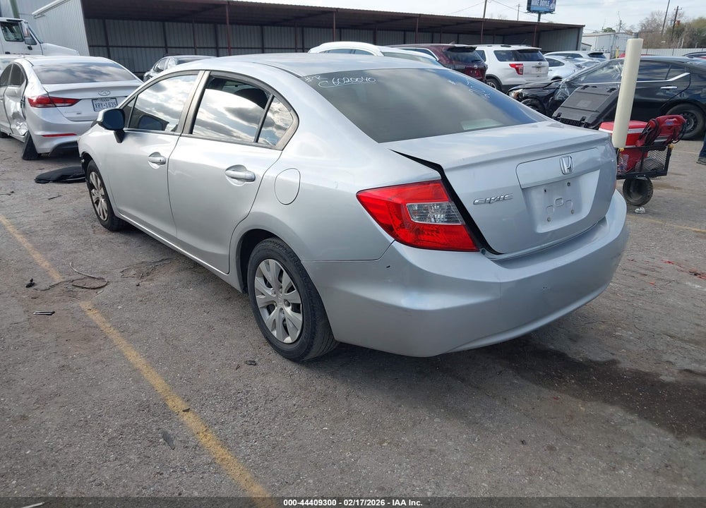 2012 HONDA CIVIC LX VIN: 19XFB2F5XCE072077