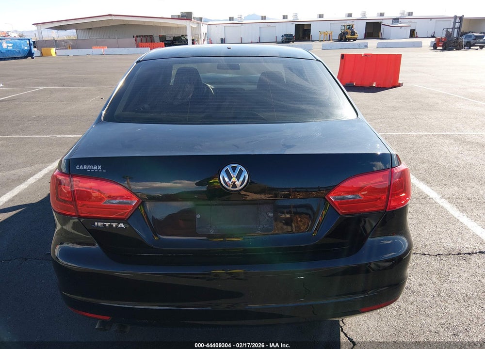 2014 VOLKSWAGEN JETTA 2.0L S VIN: 3VW2K7AJ5EM384216