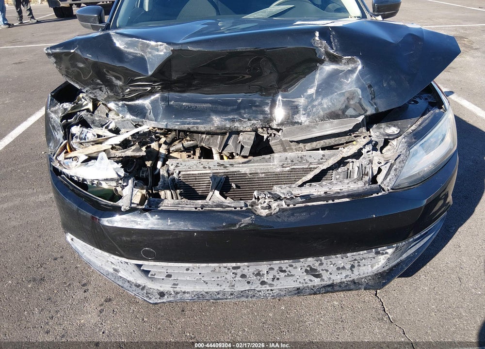 2014 VOLKSWAGEN JETTA 2.0L S VIN: 3VW2K7AJ5EM384216