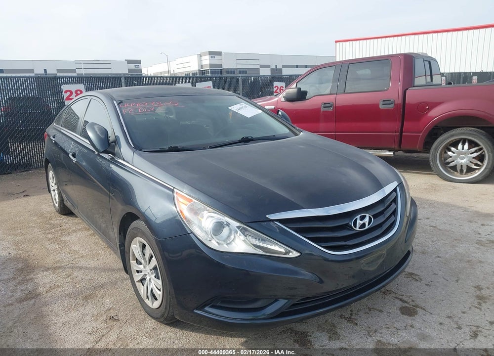 2011 HYUNDAI SONATA GLS VIN: 5NPEB4AC0BH105451