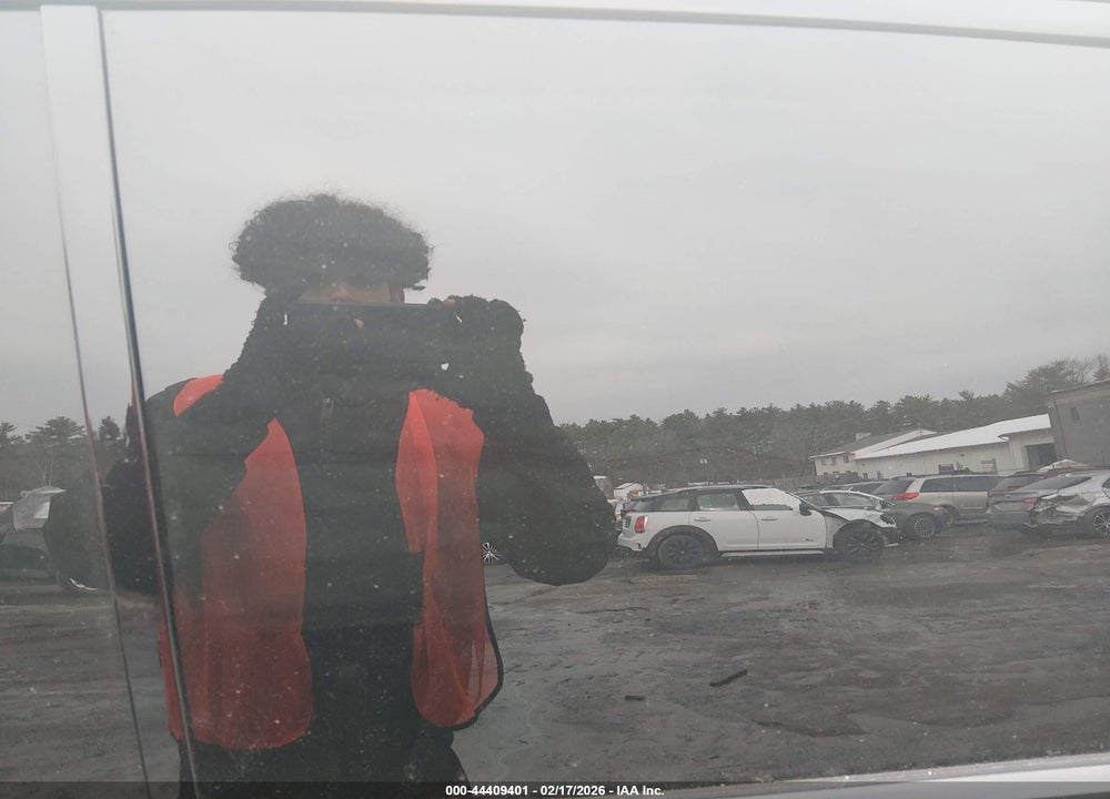 2026 CADILLAC VISTIQ SPORT VIN: 1GYC3NML2TZ701493