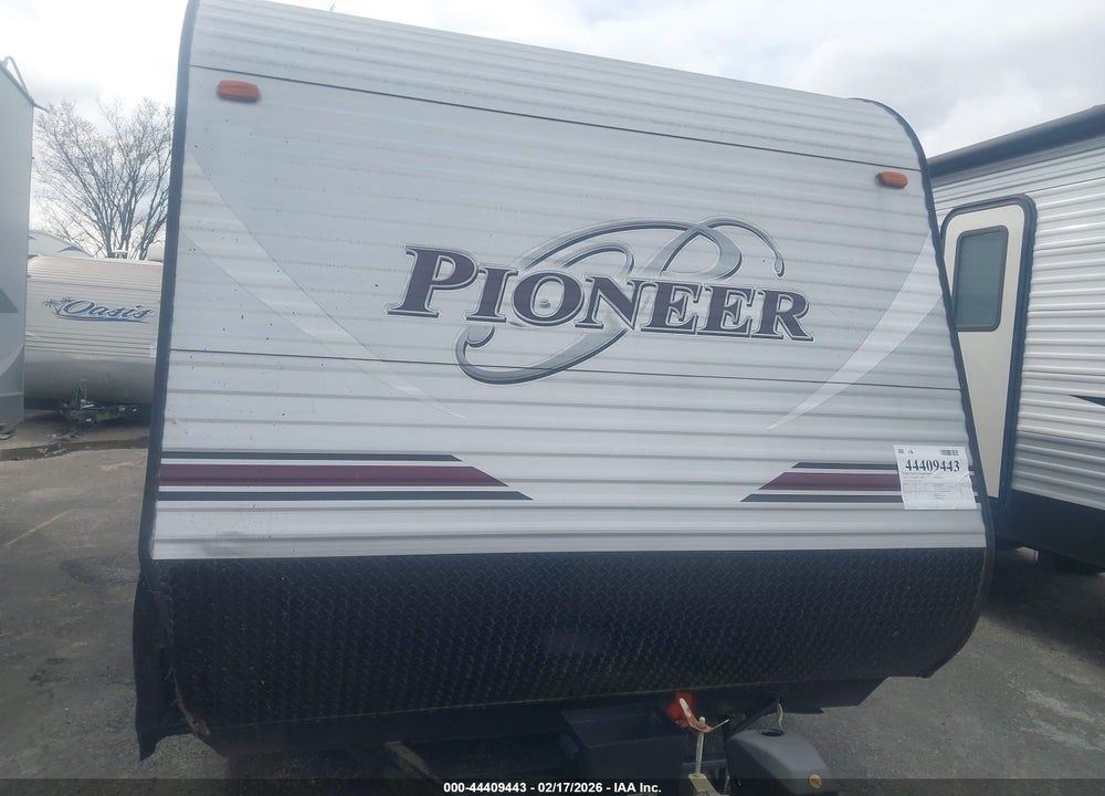 2016 HEARTLAND PIONEER VIN: 5SFPB2728GE306675